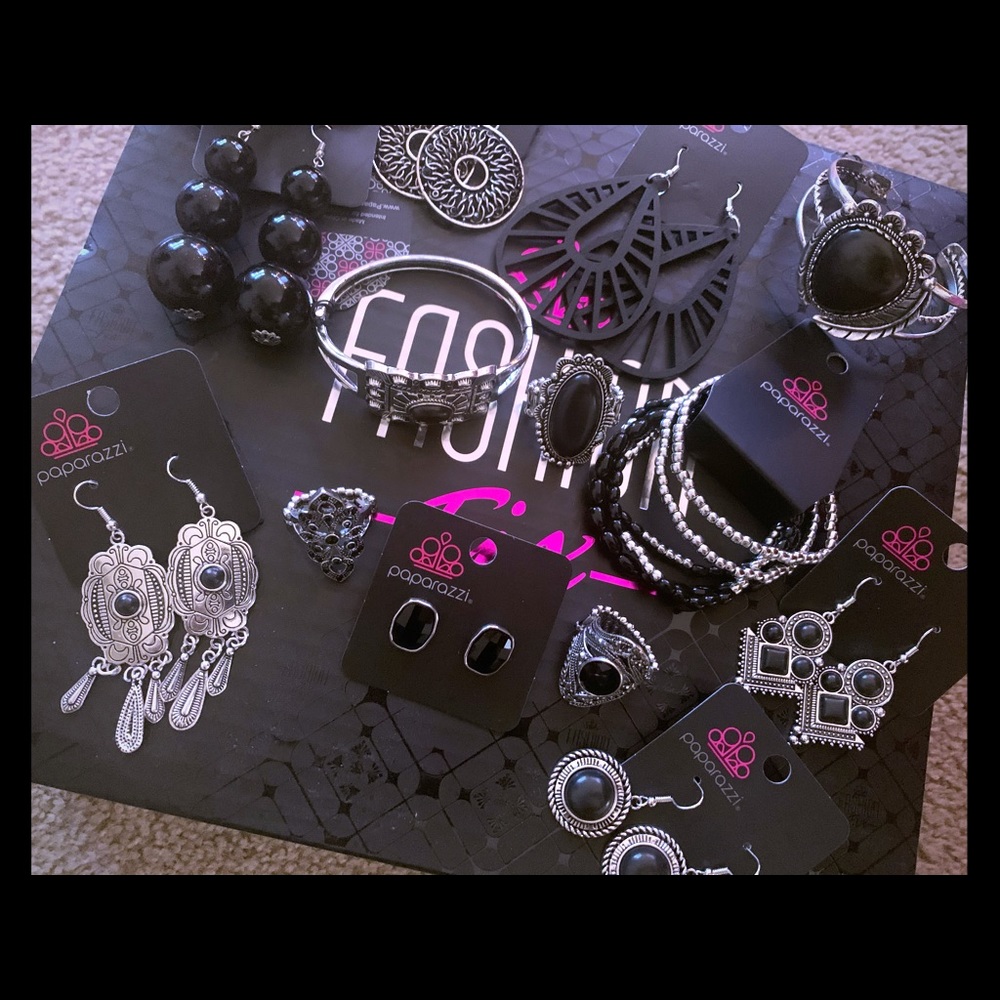 Black Jewelry Bundle